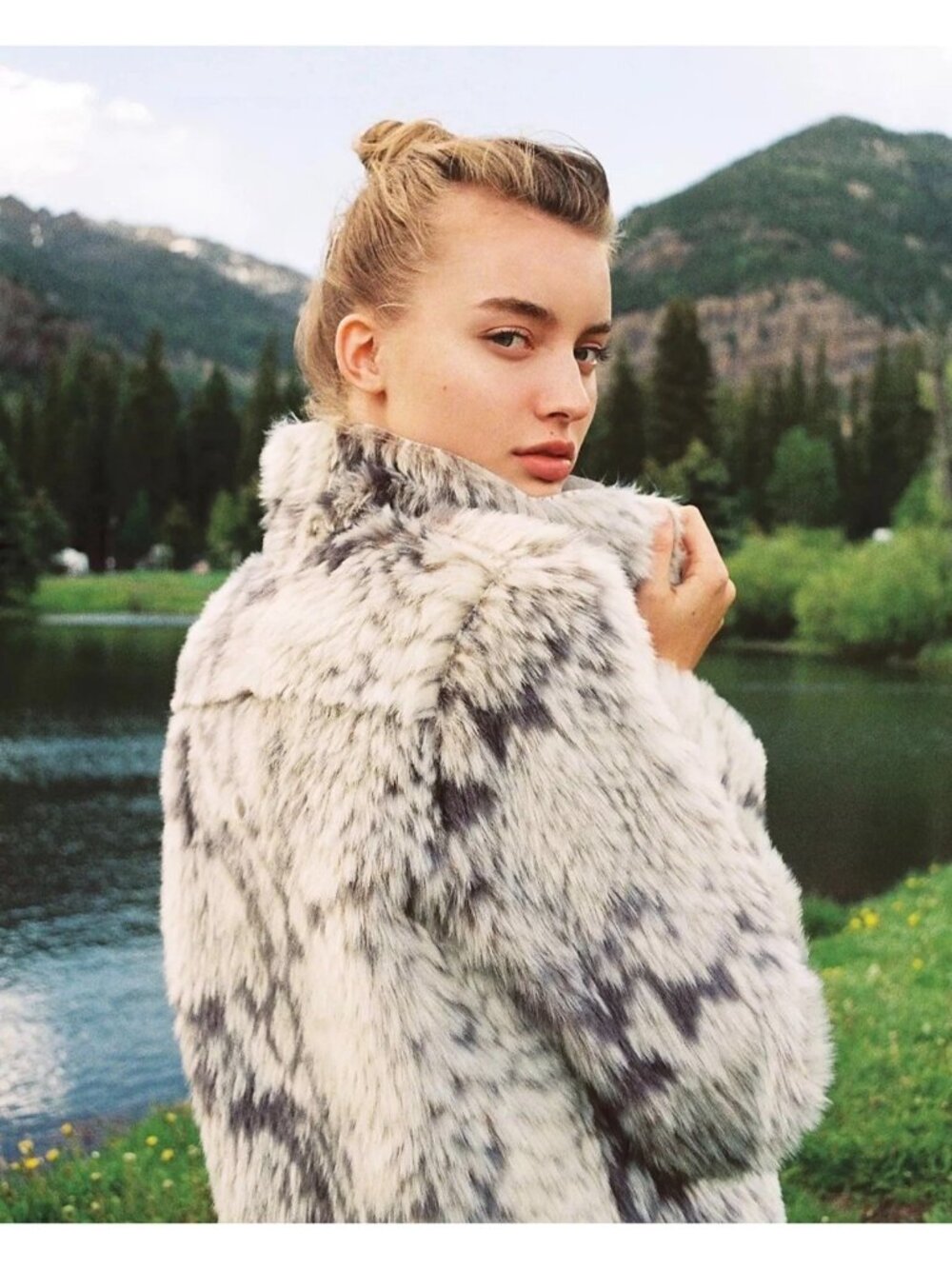 Anthropologie Gray Faux Fur & Vegan Suede Reversible Moto Jacket XS Winter Coat